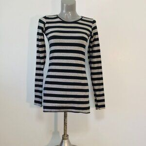 Lululemon Every Yogi Long Sleeve Black and Grey Stripe/Black Size 6